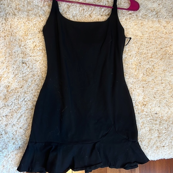 Women’s dress - Picture 4 of 4